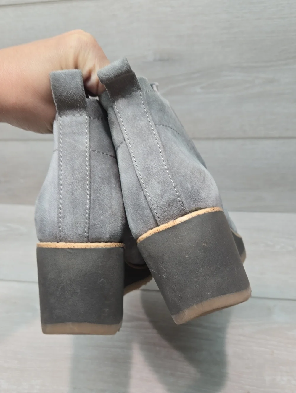 Sofft Women Grey Suede Aqua Wedge Ankle Boots Comfort Chelsea Shoes Sz 8.5M